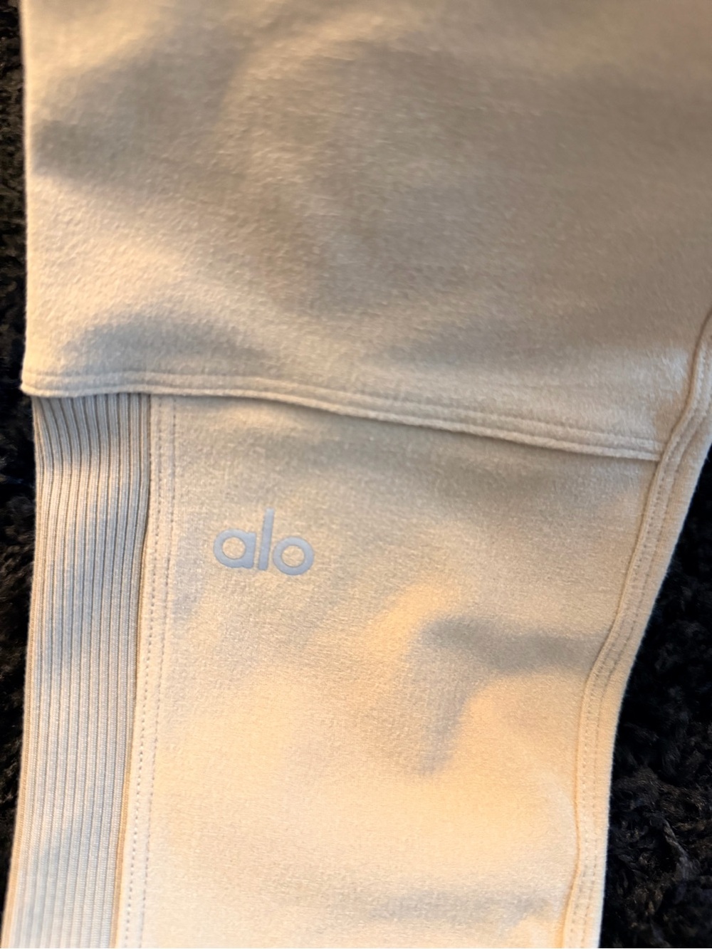 ALO Yoga Cream Ribbed Leggings